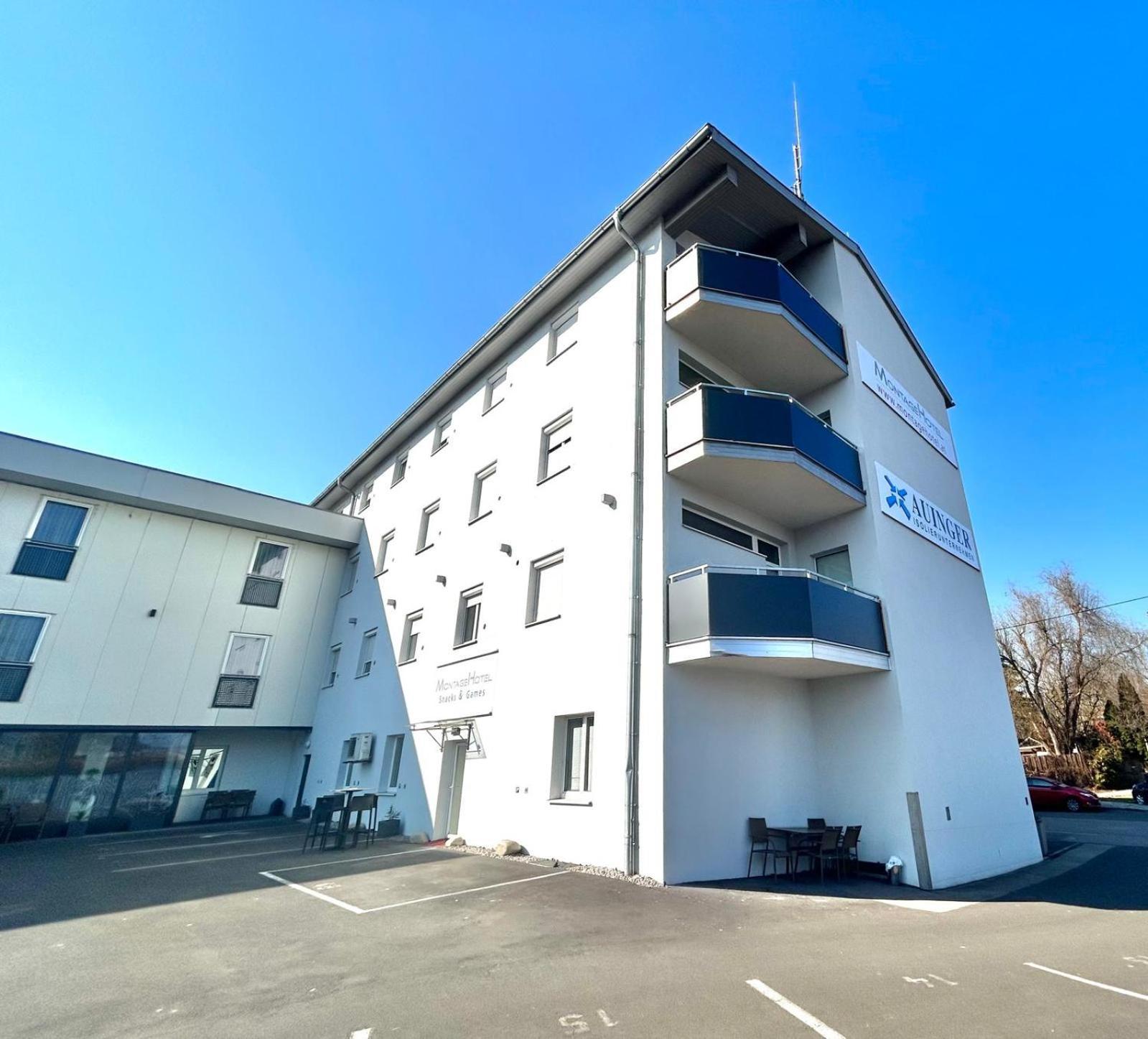 Montagehotel Living@Linz Exterior photo